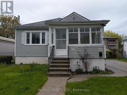 20 WELLINGTON CRESCENT Belleville (Belleville Ward), ON K8P 1E1
