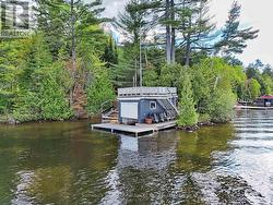 1093 GLENMOUNT ROAD Lake Of Bays (Ridout), ON P0B 1A0