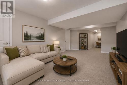 1940 Hawker Private, Ottawa, ON - Indoor Photo Showing Living Room