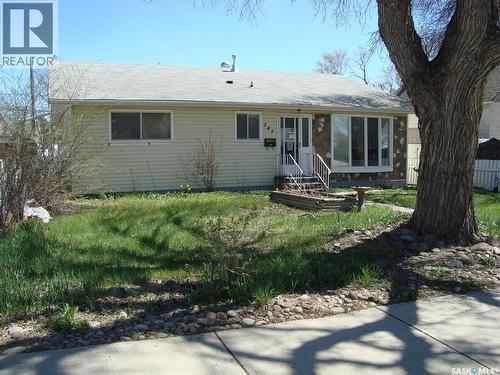 247 9th AVENUE NW  Swift Current, SK S9H 1A6