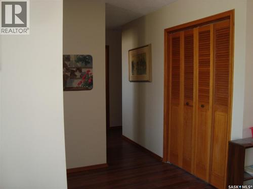 247 9Th Avenue Nw, Swift Current, SK - Indoor Photo Showing Other Room