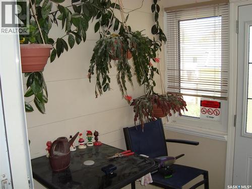 247 9Th Avenue Nw, Swift Current, SK - Indoor