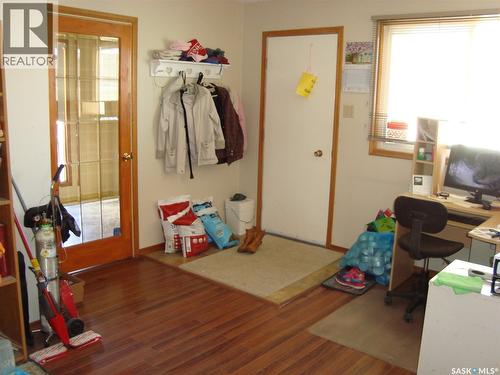 247 9Th Avenue Nw, Swift Current, SK - Indoor Photo Showing Other Room