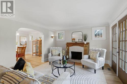 16 CLENRAY PLACE  London East (East B), ON N6A 3Z1