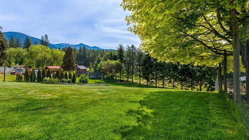 3609 Masuch Road, Creston, BC - Outdoor