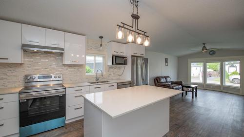 202-6710 Tronson Road, Vernon, BC 