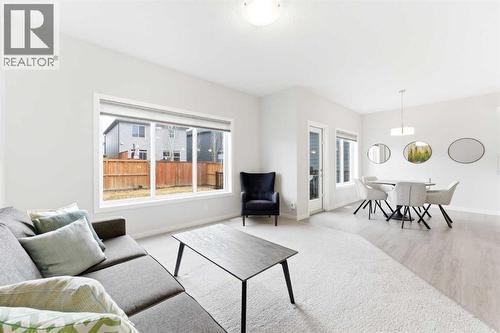 69 Legacy Manor Se, Calgary, AB 