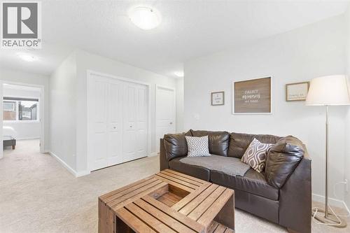 69 Legacy Manor Se, Calgary, AB 