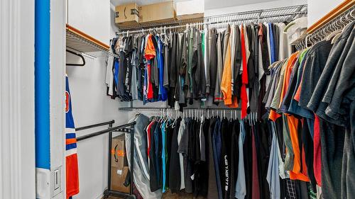 3418 Mariposa Court, Kelowna, BC - Indoor With Storage