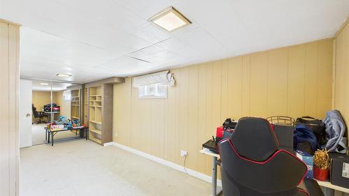 255 Burdett Street, Kimberley, BC - Indoor