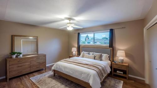 132 Secrest Place, Penticton, BC - Indoor Photo Showing Bedroom
