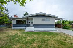 132 Secrest Place  Penticton, BC V2A 3R3