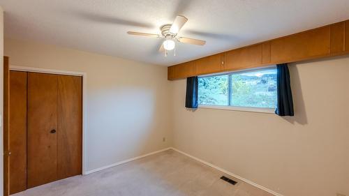 132 Secrest Place, Penticton, BC - Indoor Photo Showing Other Room