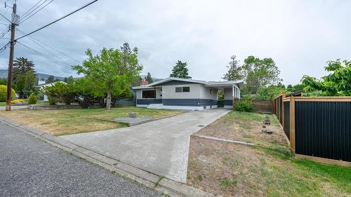 132 Secrest Place, Penticton, BC - Outdoor