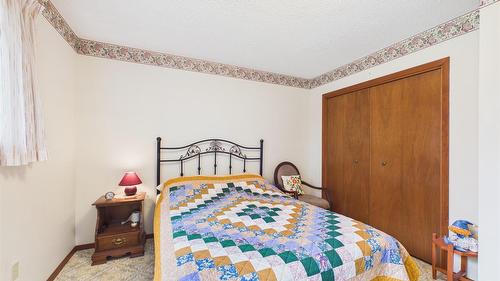 507 Alma Road, Cranbrook, BC - Indoor Photo Showing Bedroom