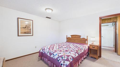 507 Alma Road, Cranbrook, BC - Indoor Photo Showing Bedroom