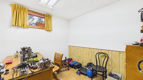 507 Alma Road, Cranbrook, BC - Indoor Photo Showing Other Room