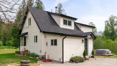 2904 Enderby Mabel Lake Road, Enderby, BC - Outdoor With Exterior