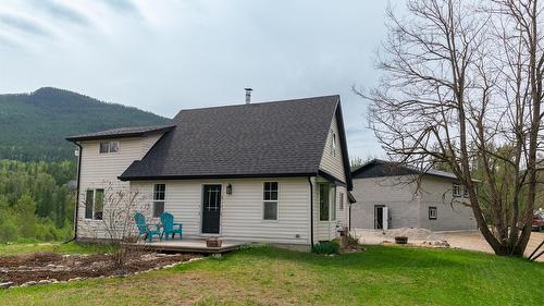 2904 Enderby Mabel Lake Road, Enderby, BC - Outdoor