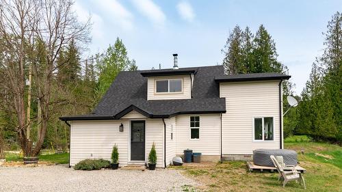 2904 Enderby Mabel Lake Road, Enderby, BC - Outdoor