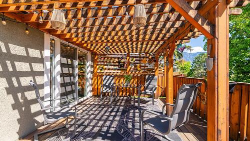 2125 Sunset Boulevard, Creston, BC - Outdoor With Deck Patio Veranda With Exterior