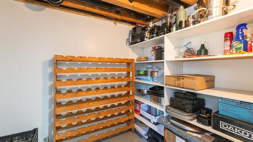 2125 Sunset Boulevard, Creston, BC - Indoor Photo Showing Other Room