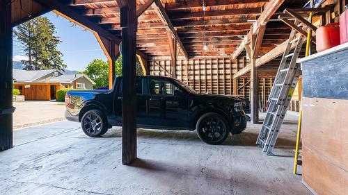 2125 Sunset Boulevard, Creston, BC -  Photo Showing Garage