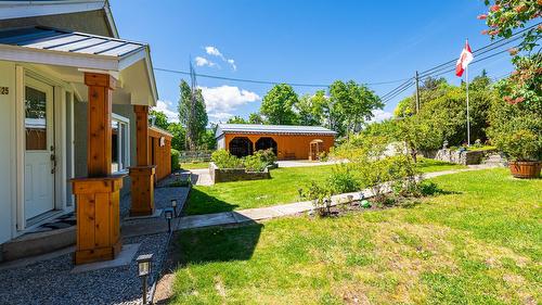 2125 Sunset Boulevard, Creston, BC - Outdoor