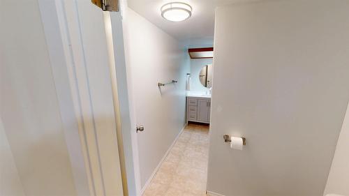 3109 Mt Royal Drive, Cranbrook, BC - Indoor Photo Showing Other Room