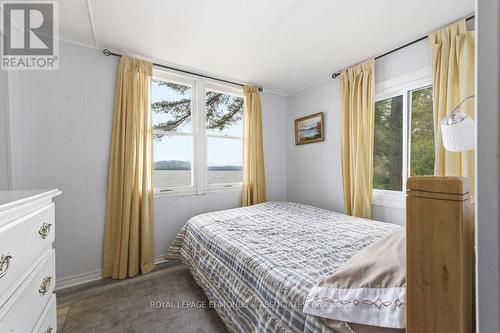 544 Rocky Point Lane, Deep River, ON - Indoor Photo Showing Bedroom