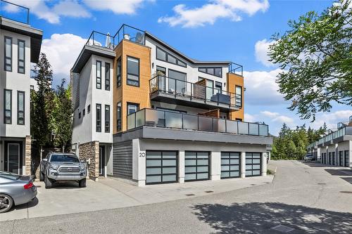 20-1818 Peak Point Court  West Kelowna, BC V1Z 4B4