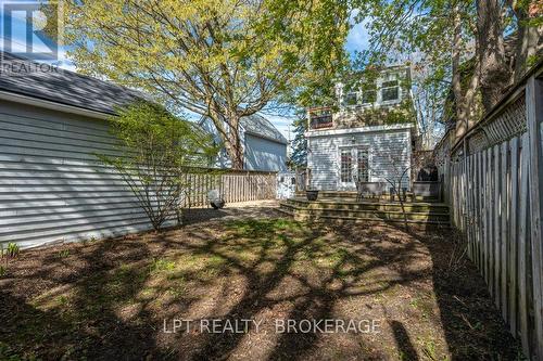 Spacious rear yard - 570 Frontenac Street, Kingston (East Of Sir John A. Blvd), ON - Outdoor