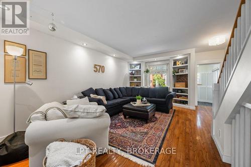 Livingroom - 570 Frontenac Street, Kingston (East Of Sir John A. Blvd), ON - Indoor Photo Showing Living Room