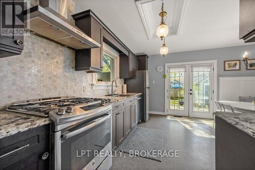Spacious kitchen - 570 Frontenac Street, Kingston (East Of Sir John A. Blvd), ON - Indoor Photo Showing Kitchen With Upgraded Kitchen