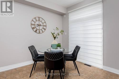 140 Dolce Crescent, Vaughan, ON - Indoor Photo Showing Dining Room