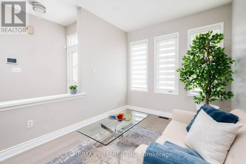 140 Dolce Crescent, Vaughan, ON - Indoor Photo Showing Other Room