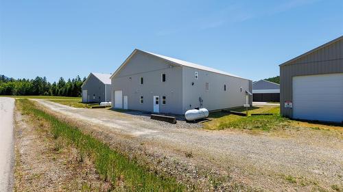 16-1993A Airport Road, Creston, BC 