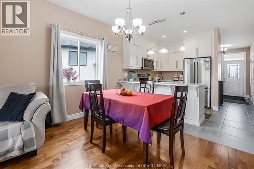 524 Eventide Place, Chatham, ON - Indoor Photo Showing Dining Room