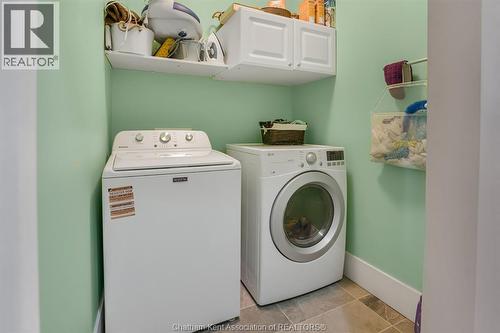 524 Eventide Place, Chatham, ON - Indoor Photo Showing Laundry Room