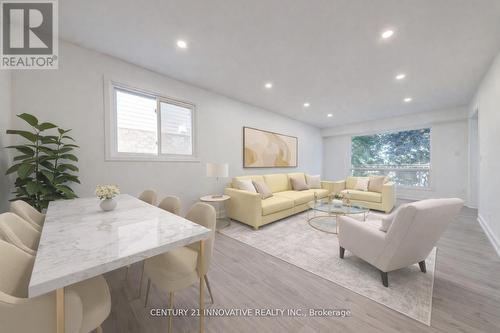 23 Northgate Boulevard, Brampton, ON - Indoor Photo Showing Living Room
