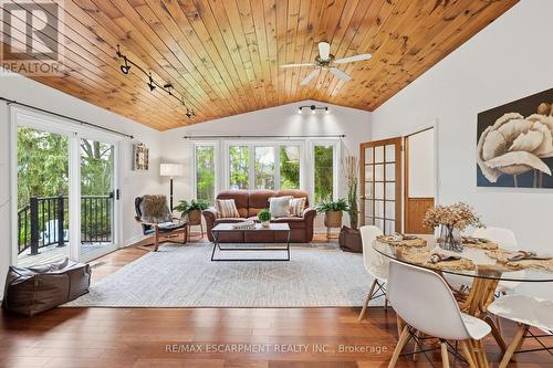 21 Brian Boulevard, Hamilton, ON - Indoor