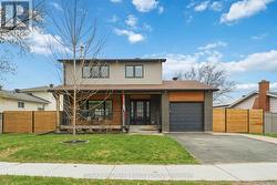 6321 LUMBERMAN WAY Ottawa, ON K1C 1E1