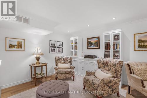 636 Front Road, Champlain, ON - Indoor Photo Showing Living Room
