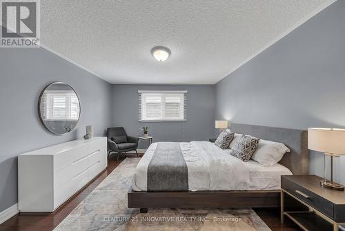 42 Kevi Crescent, Richmond Hill, ON - Indoor Photo Showing Bedroom