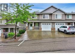 1855 Hillside Drive Unit# 32 Kamloops, BC V2E 0A2