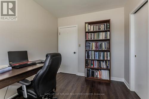 2 Glenbarr Road, St. Catharines, ON - Indoor Photo Showing Office