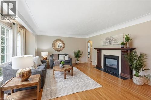 21 Brian Boulevard, Waterdown, ON - Indoor Photo Showing Living Room With Fireplace