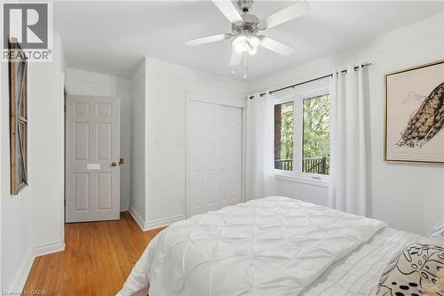 21 Brian Boulevard, Waterdown, ON - Indoor Photo Showing Bedroom