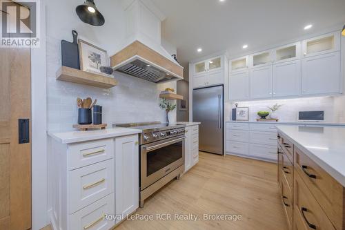 22 Nickason Drive, Arran-Elderslie, ON - Indoor Photo Showing Kitchen With Upgraded Kitchen