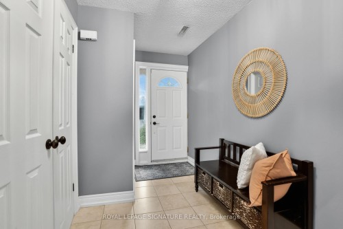 53 Poets Walk Way, Toronto, ON - Indoor Photo Showing Other Room